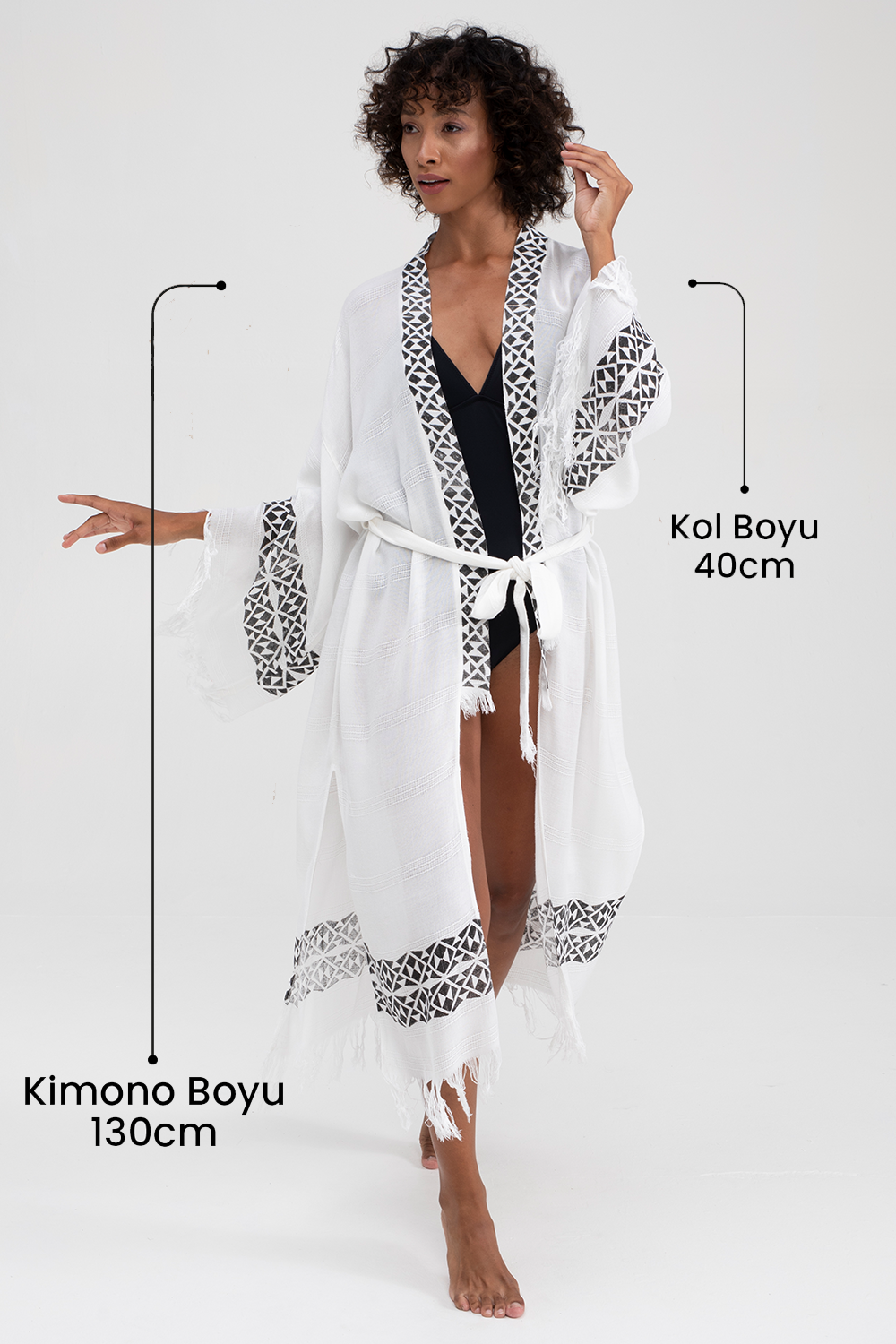 Bambu Siyah Ağaç Baskılı Beyaz Uzun Kimono